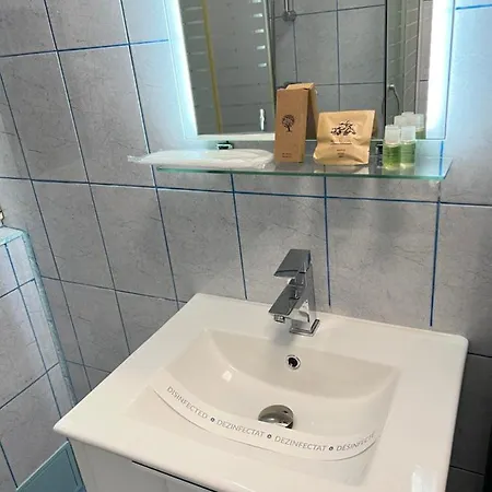 Ndl Downtown Aparthotel